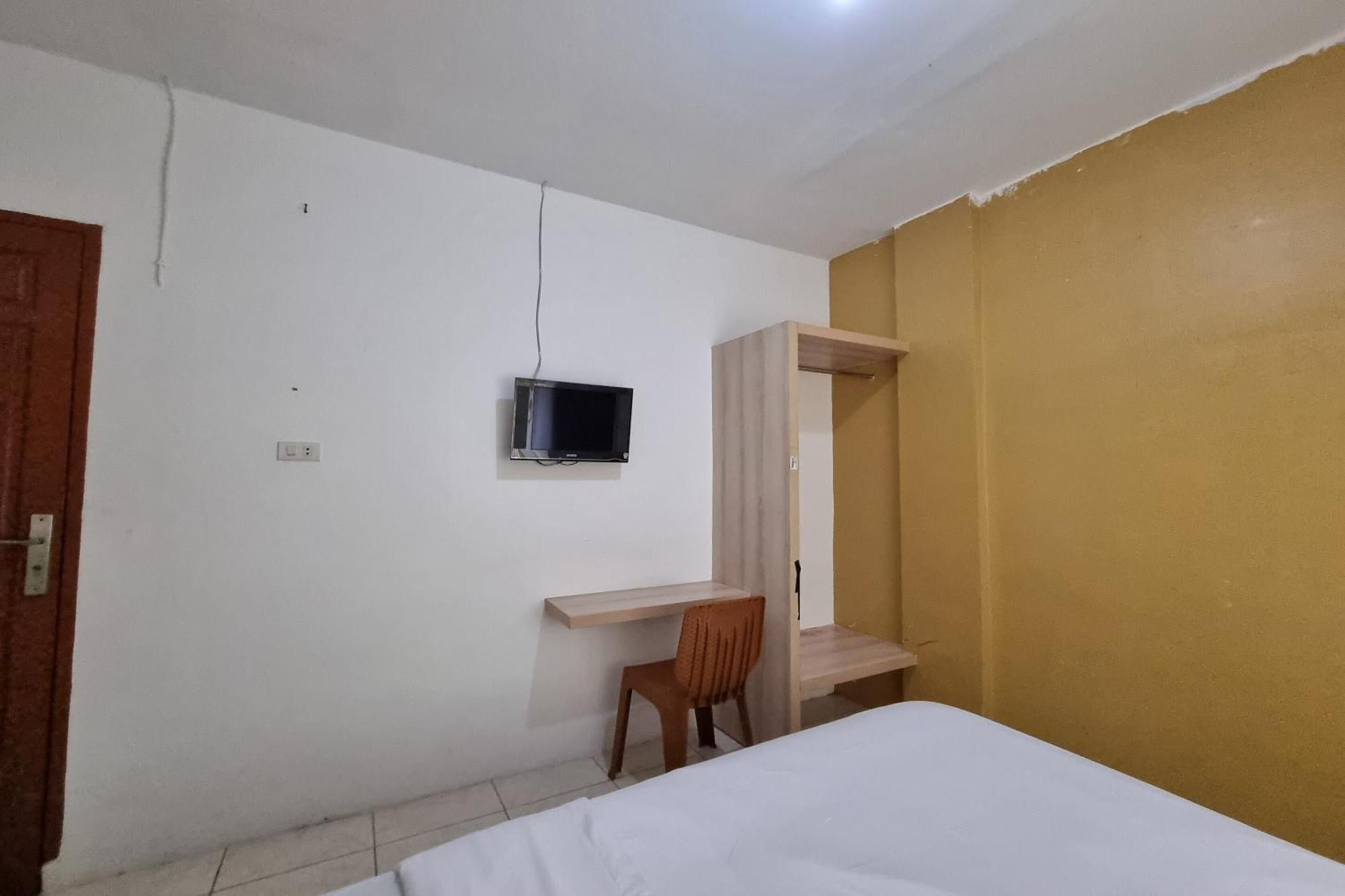Готель Oyo 93493 Wira Residensia Syariah Медан Екстер'єр фото